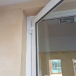 renovation-porte-entree-en-aluminium-creche-saint-georges-appc-3