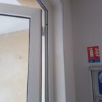 renovation-porte-entree-en-aluminium-creche-saint-georges-appc-4